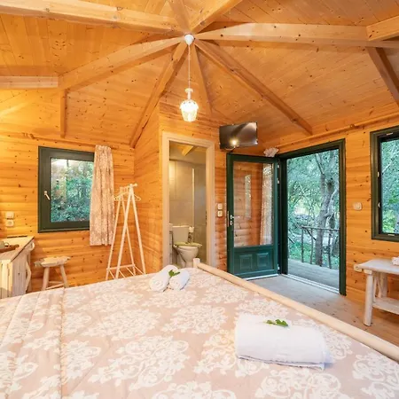 Villa Regina -Hidden Eden With Treehouse & Heated Pool * Agia Efimia